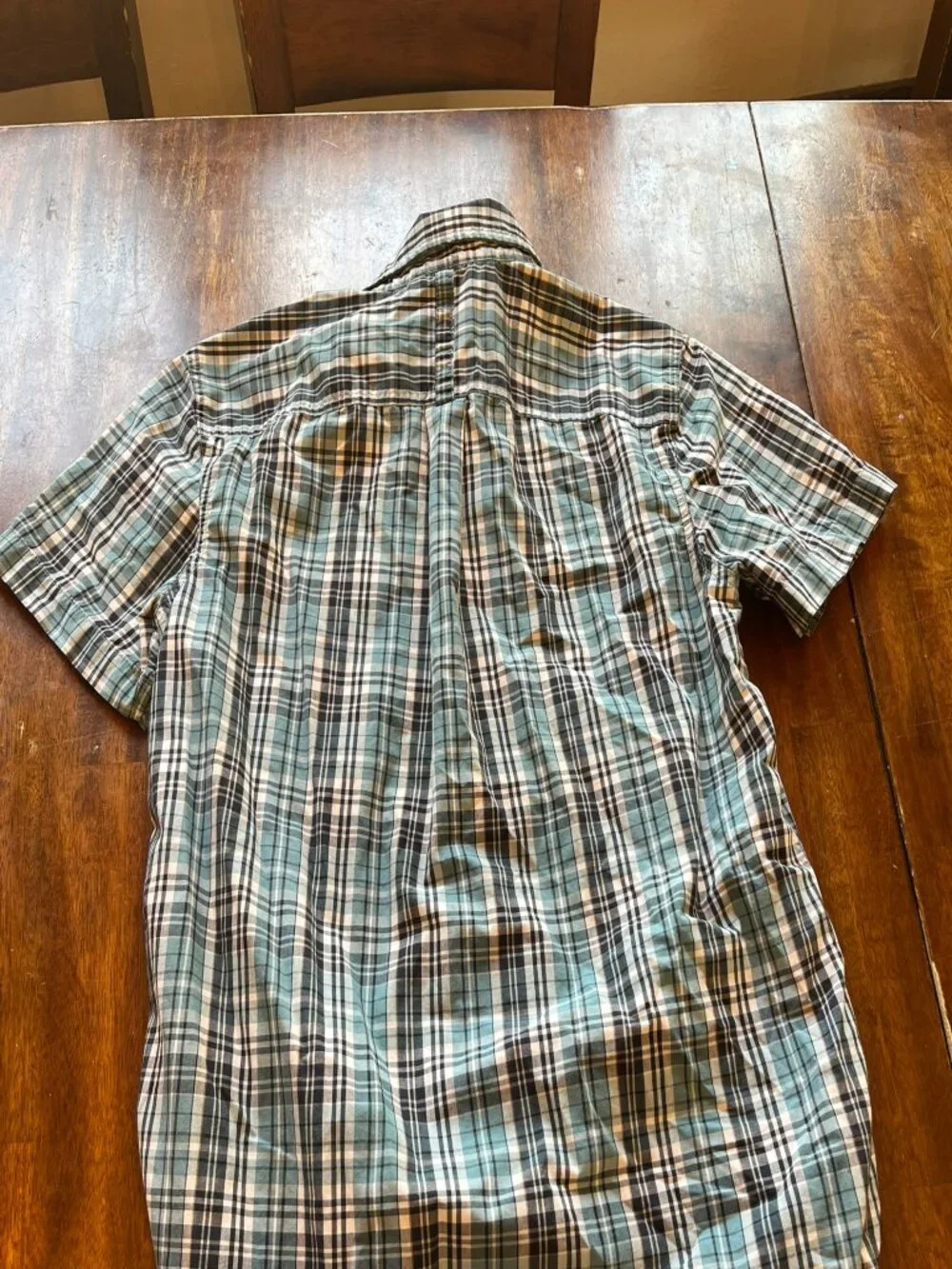 Title: The North Face Men's Plaid Short Sleeve Button Up Shirt Medium